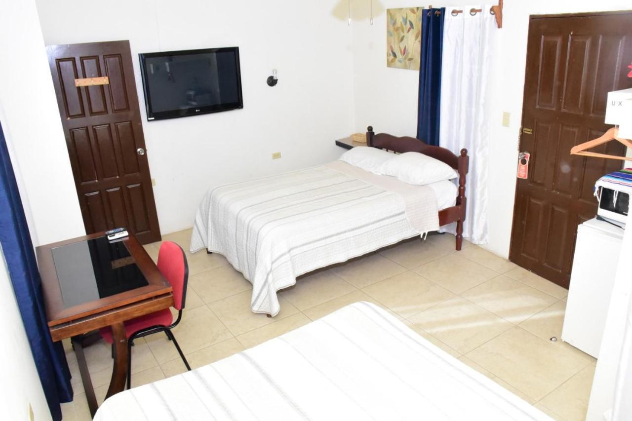 Bella Sombra Guest House Downtown Cidade de Belize Exterior foto