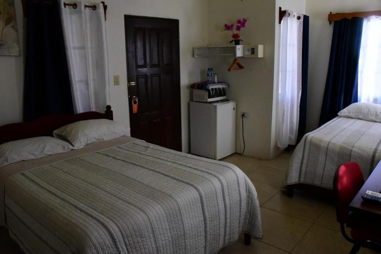 Bella Sombra Guest House Downtown Cidade de Belize Exterior foto